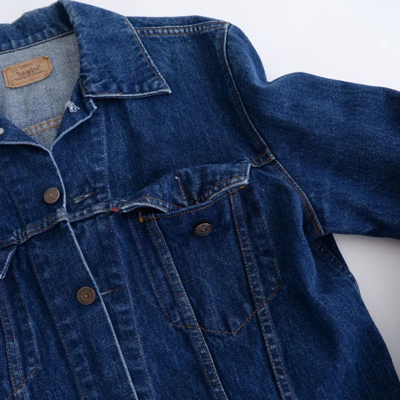 Vintage Levi's Dark Wash Denim Trucker Jean Jacket 40 - Picture 10 of 14